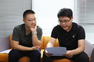 歡創人力資源HR點評：年薪百萬的簡曆