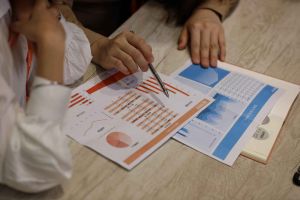 人力外包策略對(duì)企業發(fā)展的影響